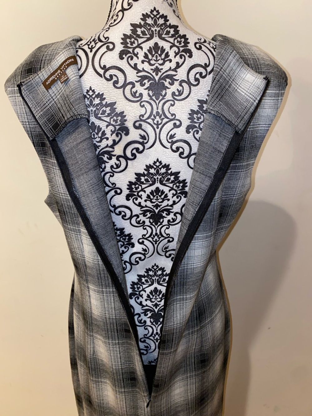 Adrienne Vittadini Black & White Plaid Midi Sheath Dress Size 12 - Picture 10 of 15